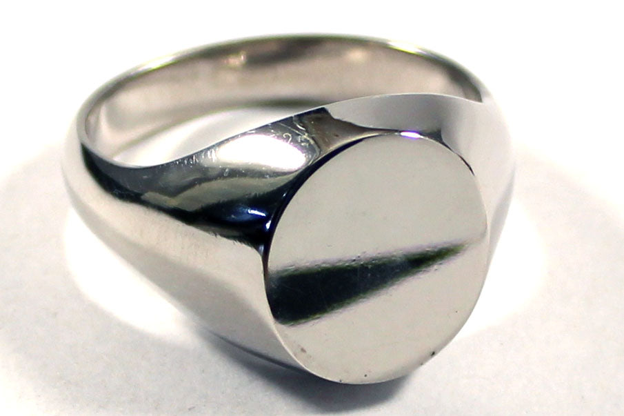 Signet rings