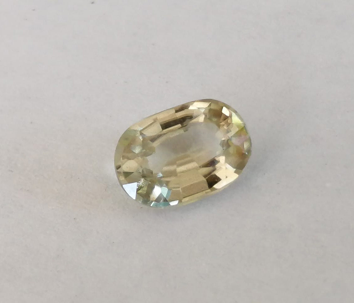 Diaspore Zultanite