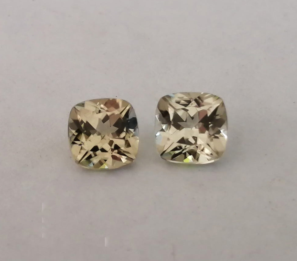 Diaspore Zultanite